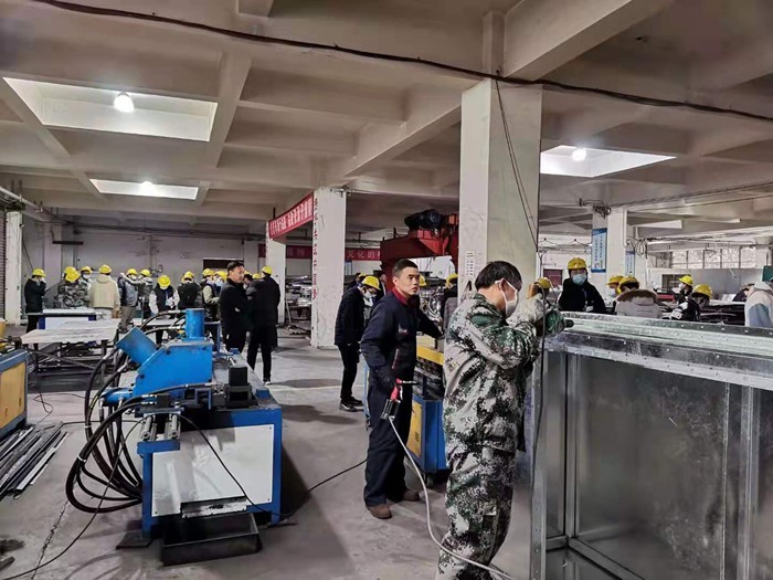 热烈欢迎河南工业大学师生到我司参观学习！